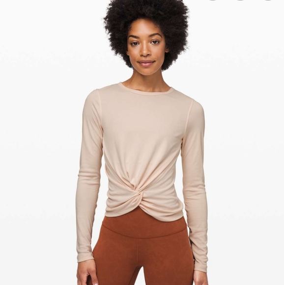 lululemon athletica Tops - Lululemon LS Crescent Cupro Rib tee shirt EUC 6